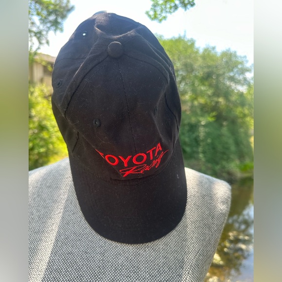 Black color unisex cap (Toyota racing),adjustable sizes,cotton - Picture 1 of 3